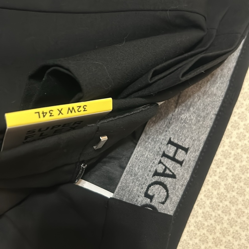 Haggar Men’s Dress Pants Black Size 32x34, 30x32 NWT